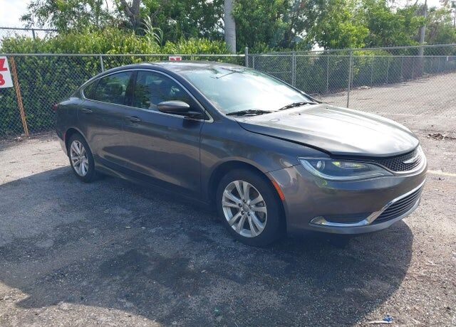 2016 CHRYSLER 200