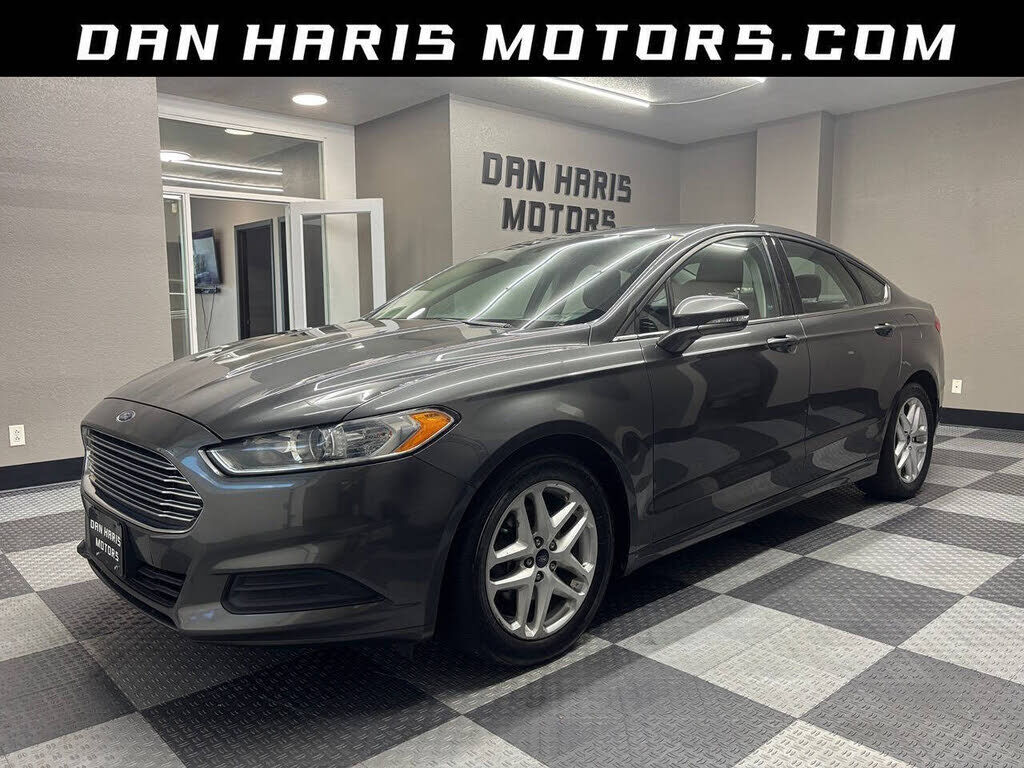 2015 FORD Fusion