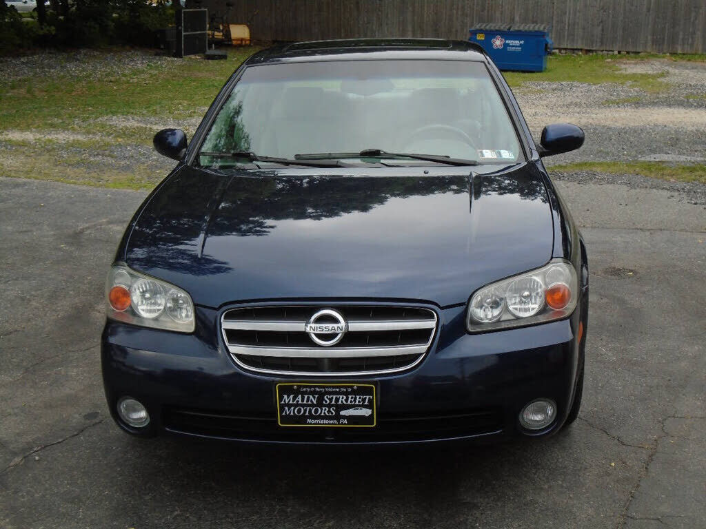2002 NISSAN Maxima