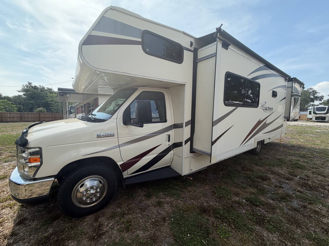2017 FORD E-450