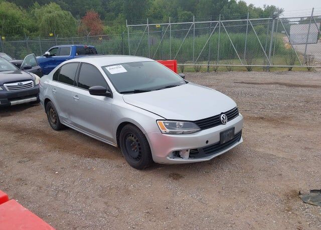 2013 VOLKSWAGEN Jetta