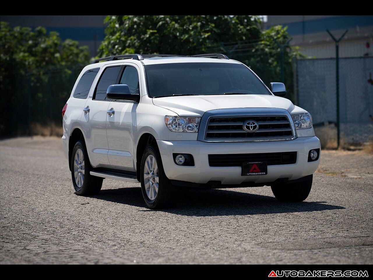 2015 TOYOTA Sequoia