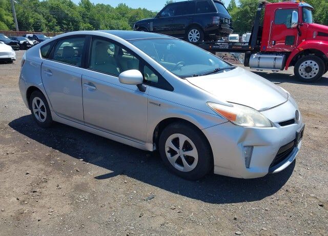 2013 TOYOTA PRIUS