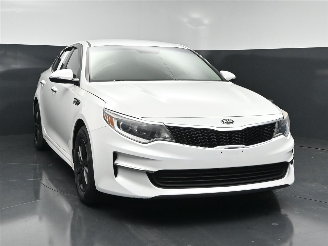 2018 KIA Optima