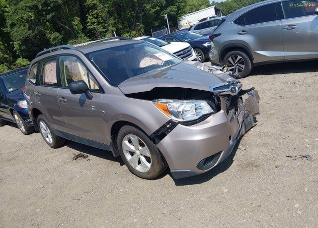 2016 SUBARU Forester
