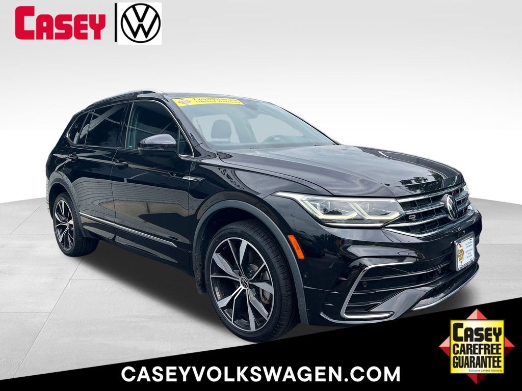 2022 VOLKSWAGEN Tiguan