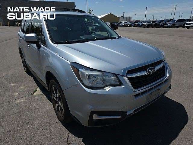 2017 SUBARU Forester