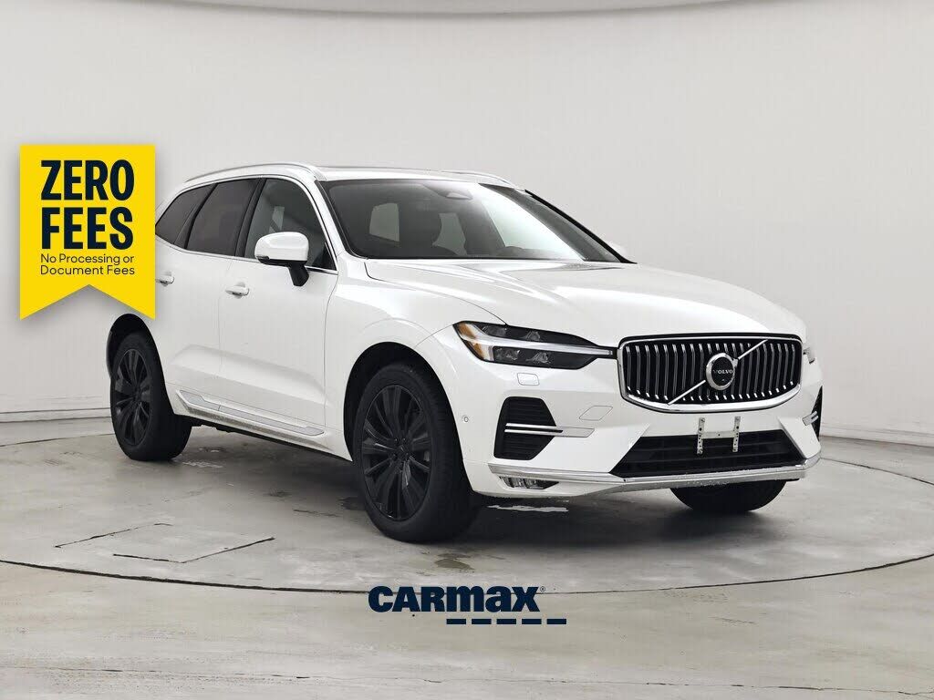 2023 VOLVO XC60