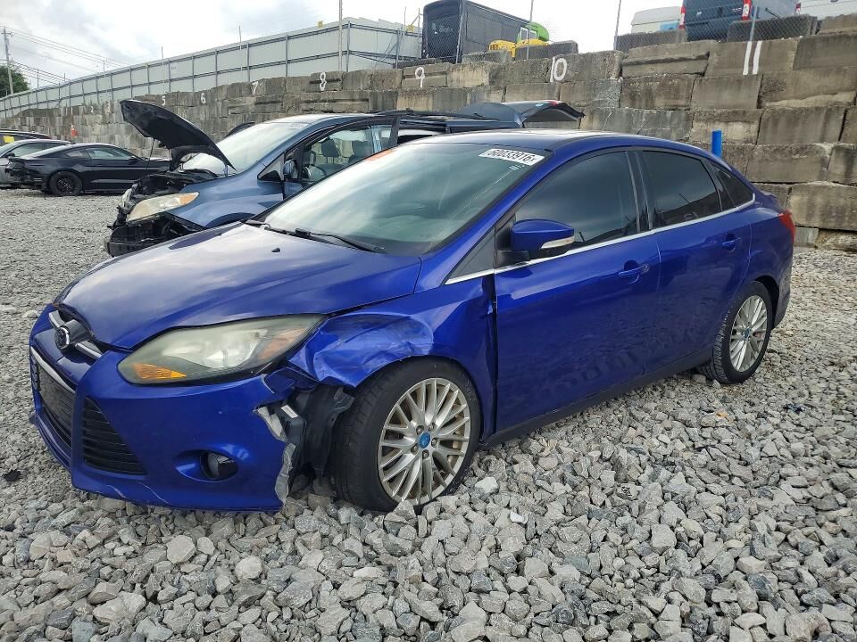 2013 FORD Focus