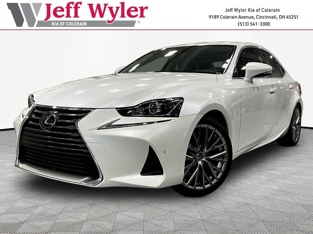 2018 LEXUS IS