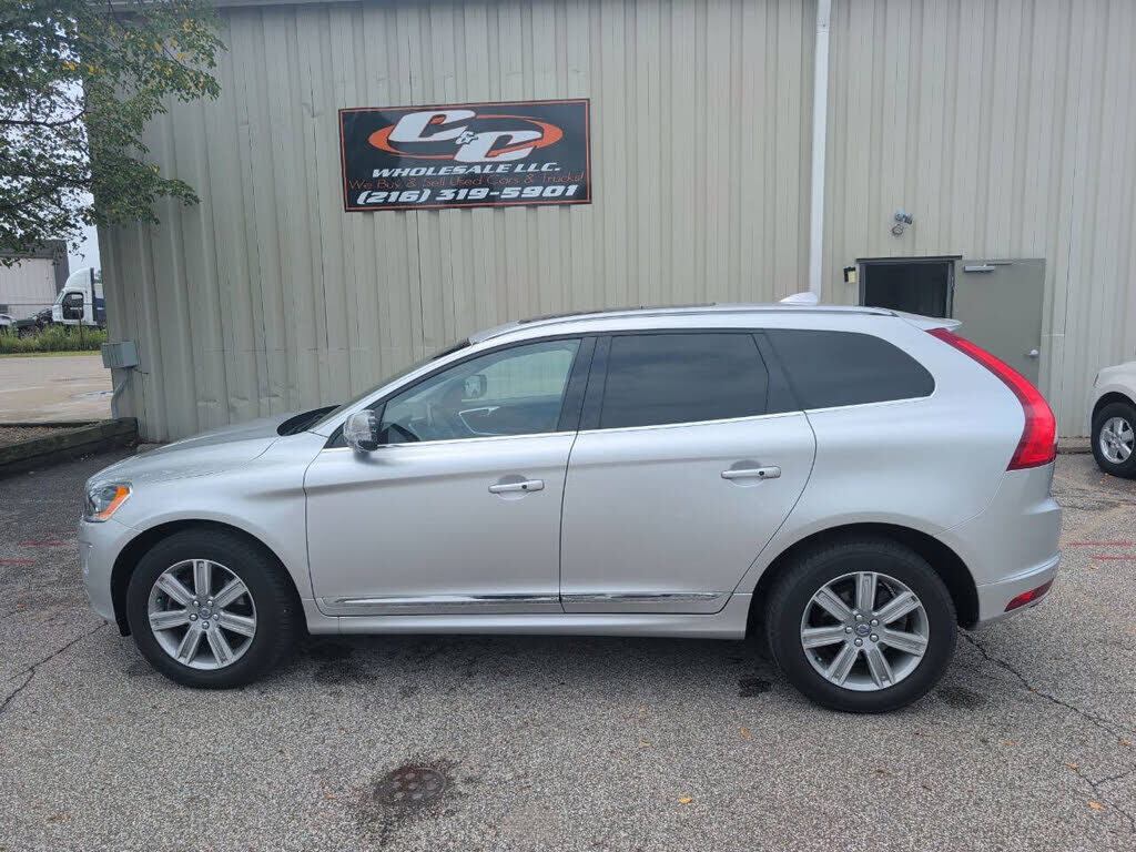 2016 VOLVO XC60