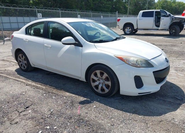 2012 MAZDA Mazda3