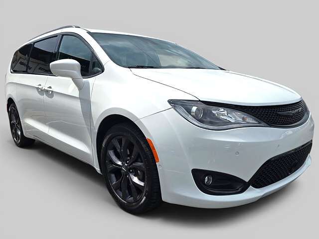 2020 CHRYSLER Pacifica