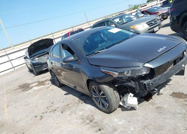 2024 KIA Forte