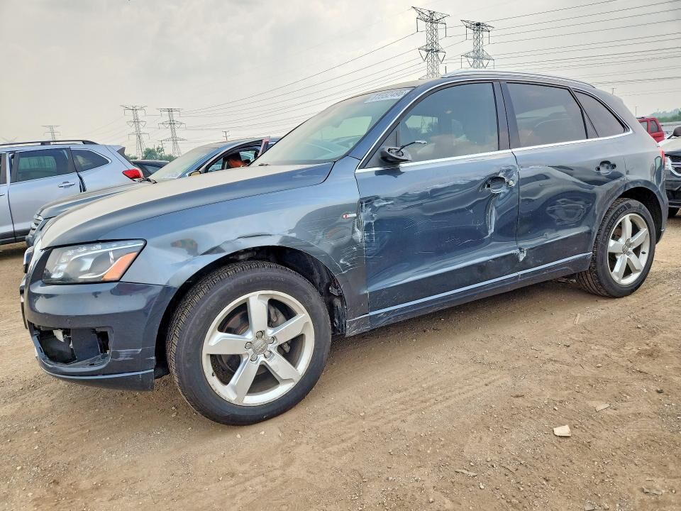 2010 AUDI Q5