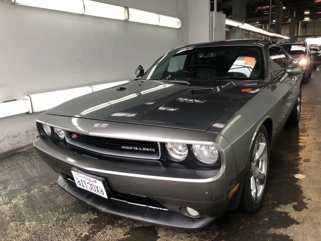 2012 DODGE Challenger