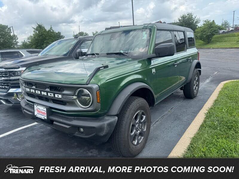2024 FORD Bronco