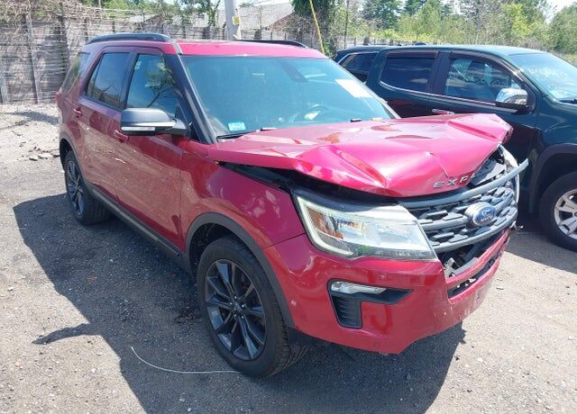 2019 FORD Explorer
