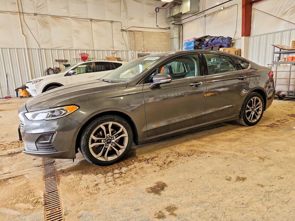 2020 FORD Fusion