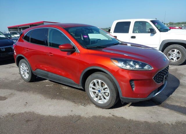 2020 FORD Escape