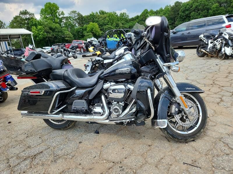 2019 HARLEY DAVIDSON FLHTCU / Electra Glide Ultra Classic