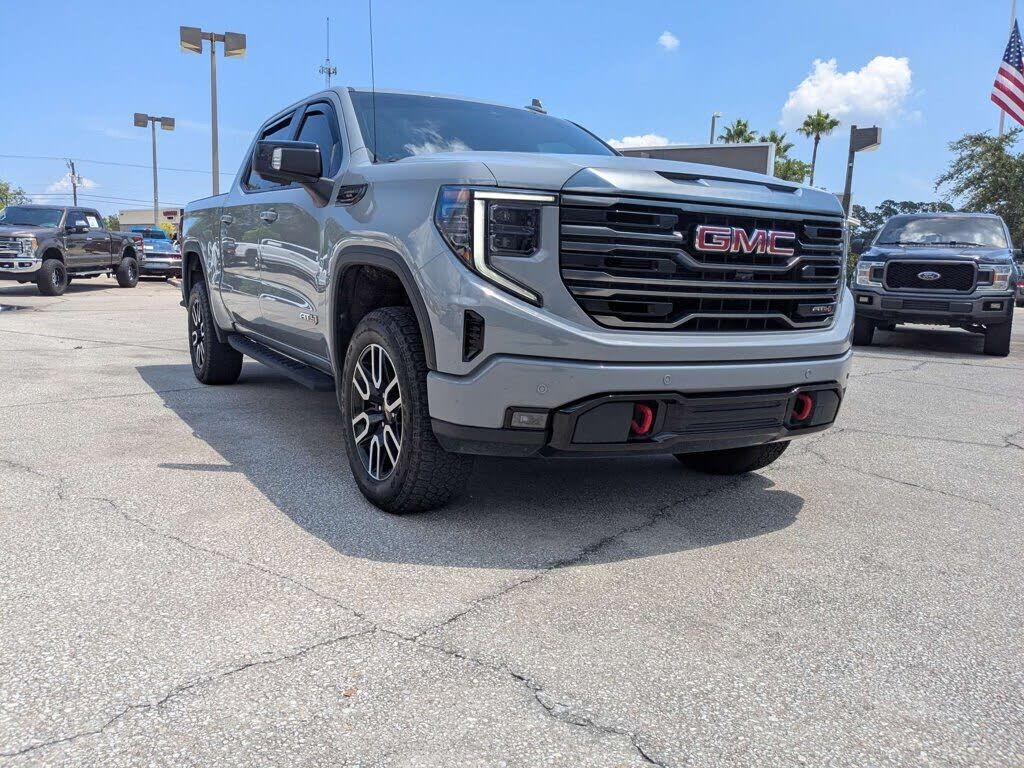 2024 GMC Sierra