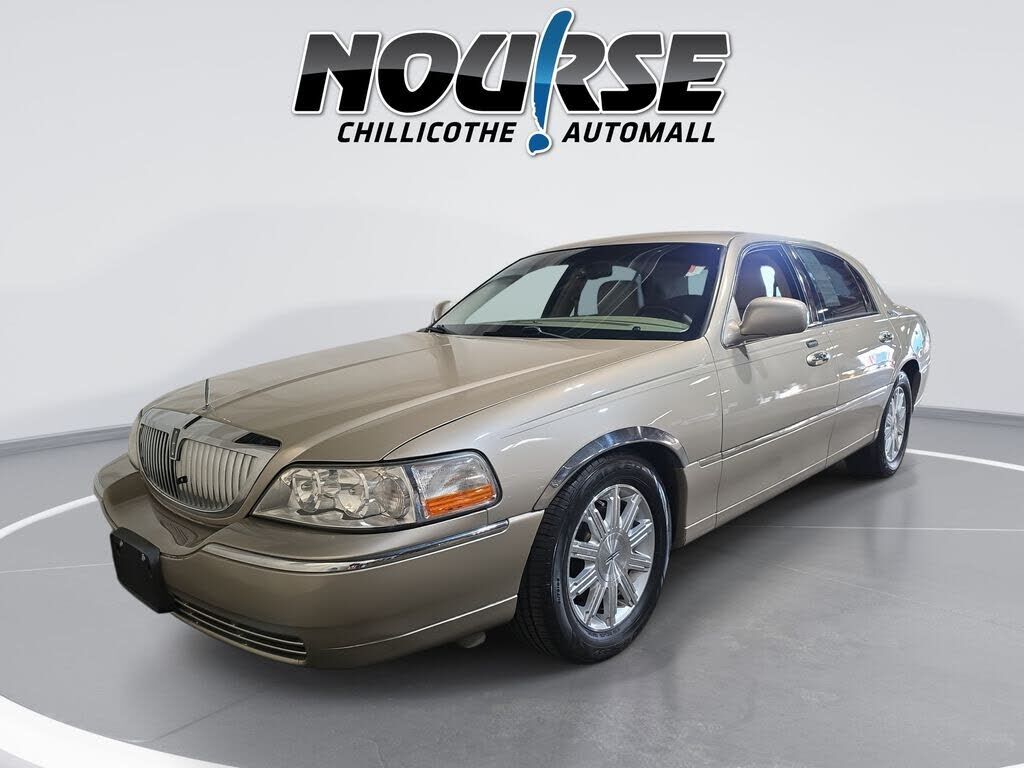 Lincoln Town Car