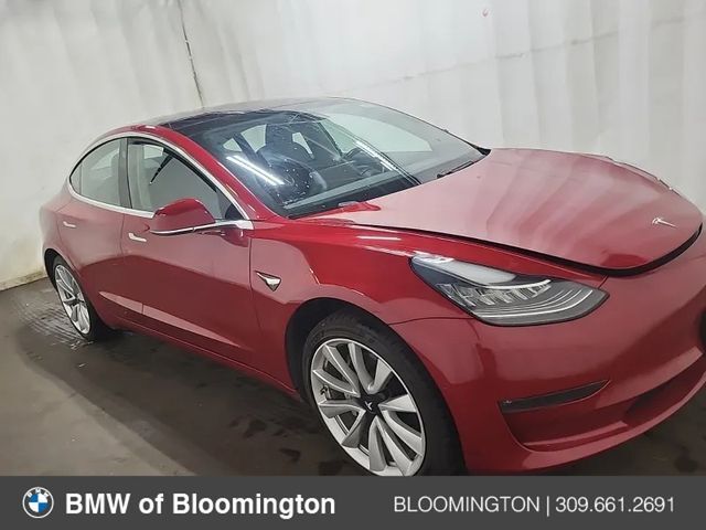 2018 TESLA Model 3