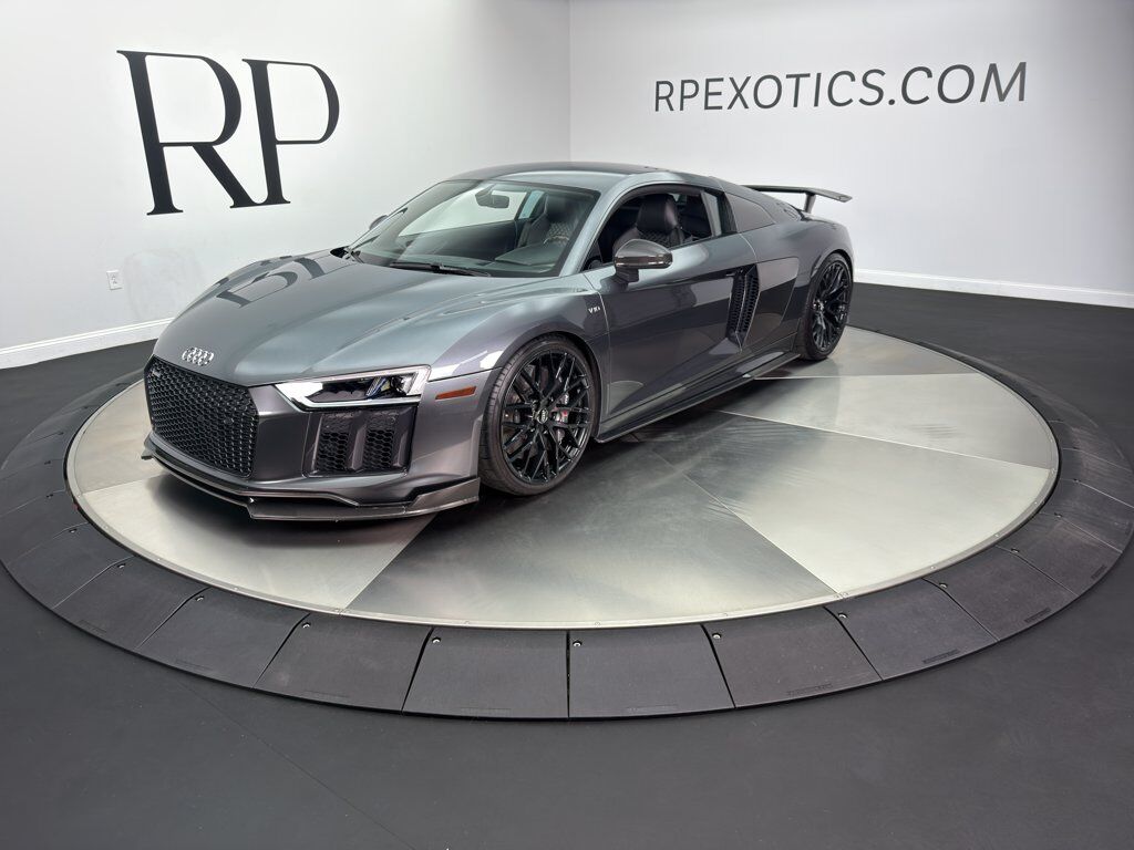 2018 AUDI R8