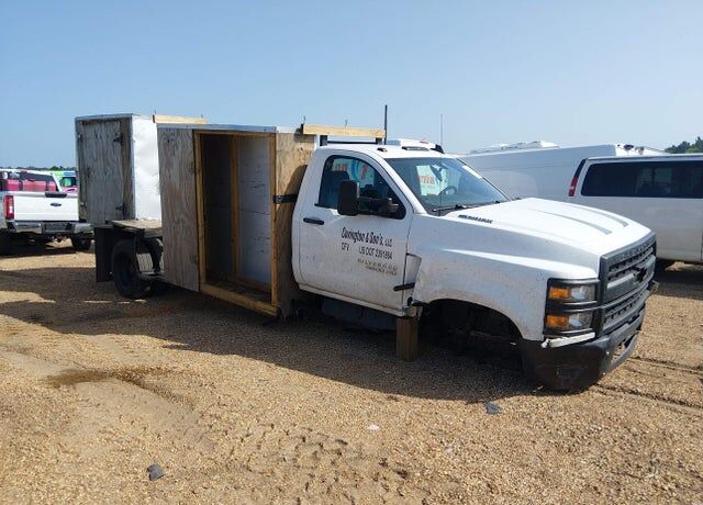 2022 GMC Silverado Medium Duty