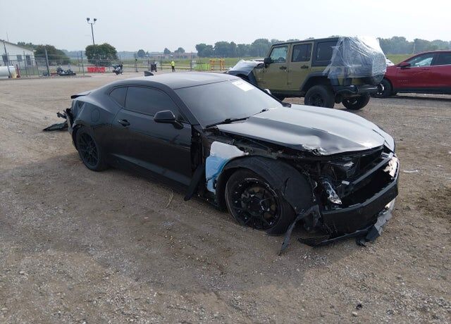 2022 CHEVROLET Camaro