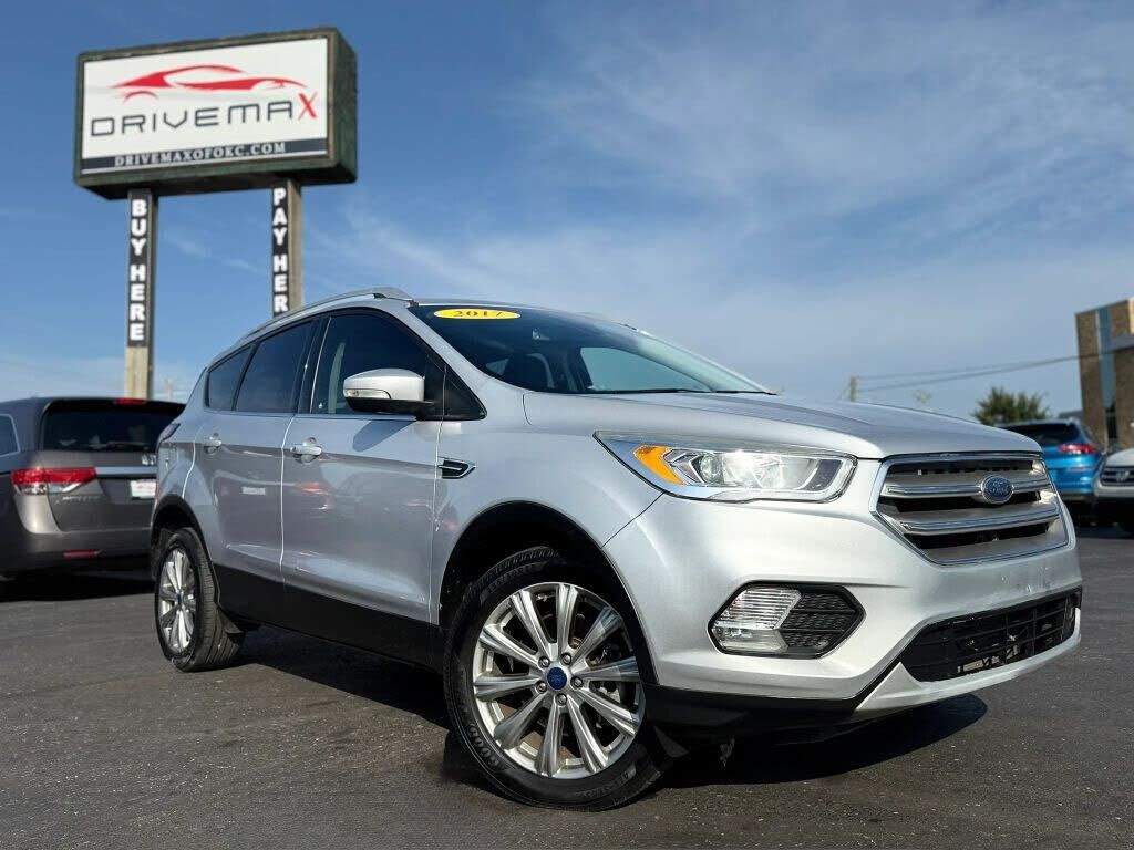 2017 FORD Escape