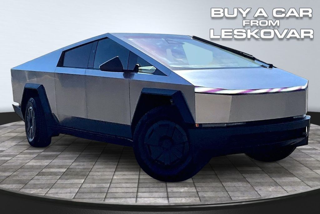 2024 TESLA Cybertruck
