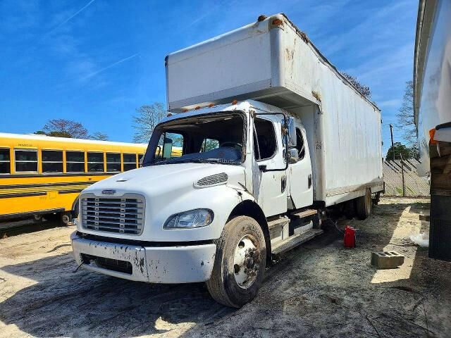 2015 FREIGHTLINER M2