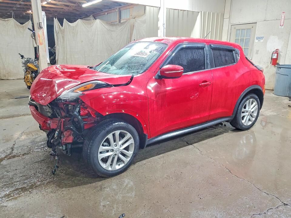 2016 NISSAN Juke