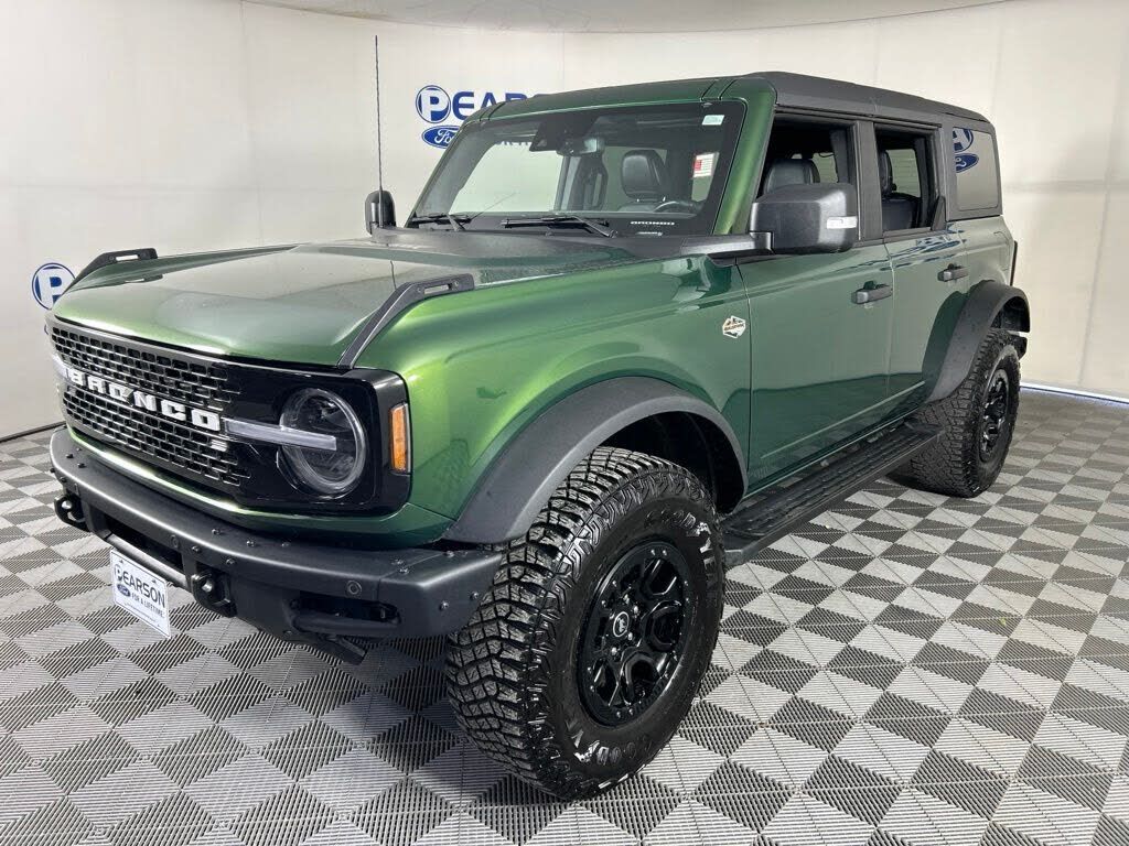 2024 FORD Bronco