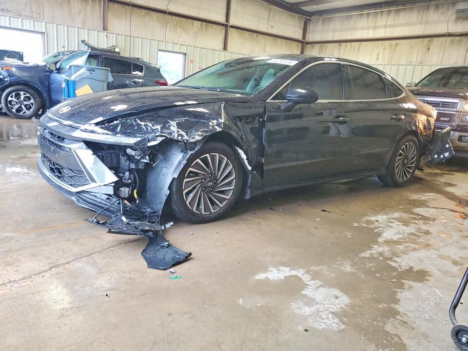 2024 HYUNDAI Sonata
