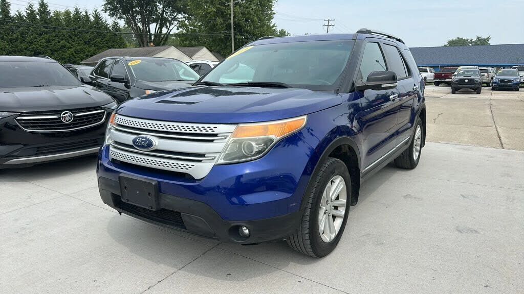 2014 FORD Explorer