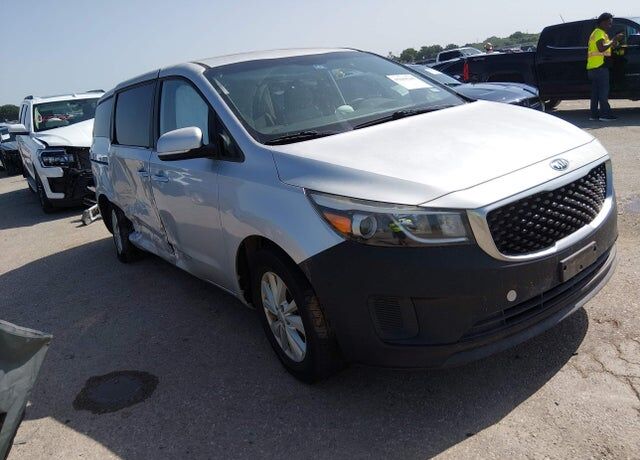 2017 KIA Sedona