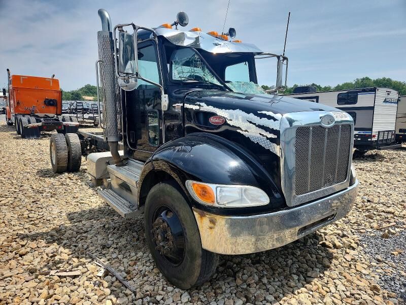 2021 PETERBILT 337