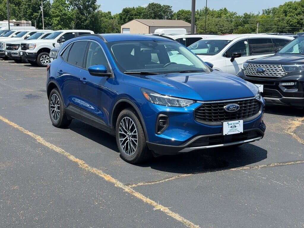 2023 FORD Escape