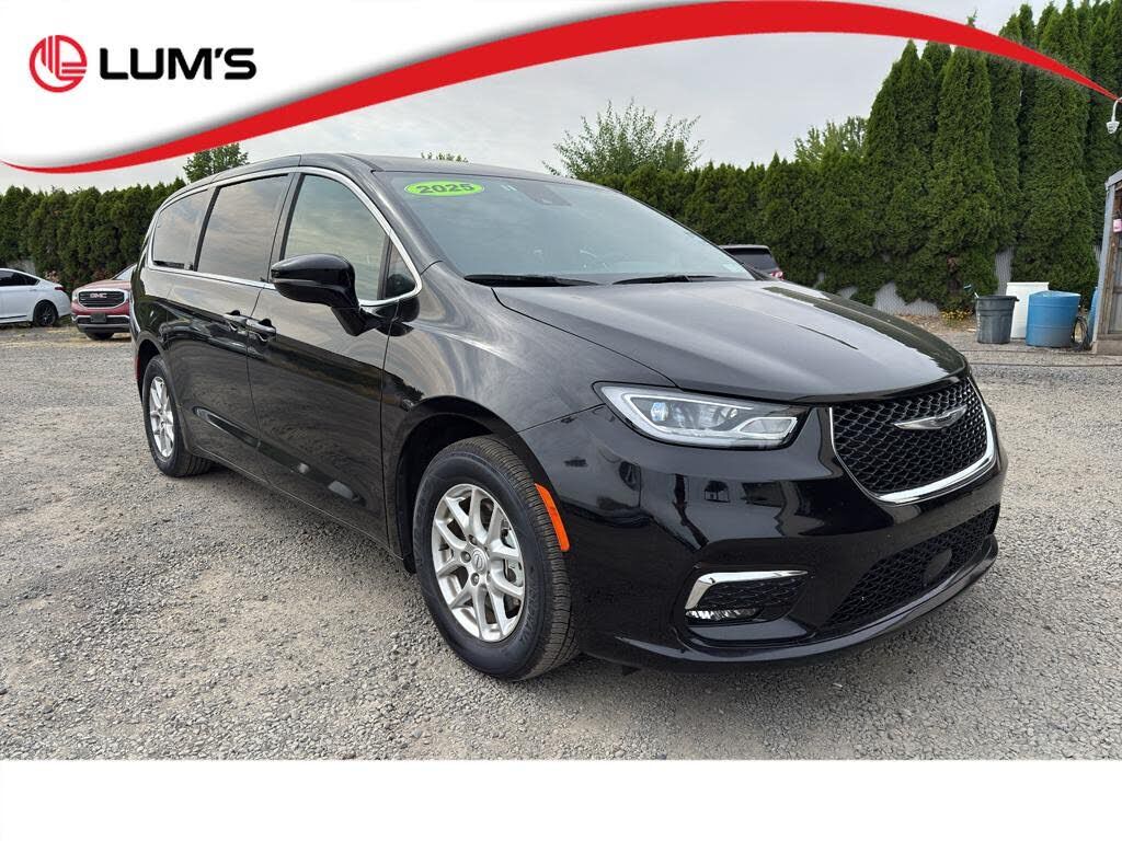 2025 CHRYSLER Pacifica