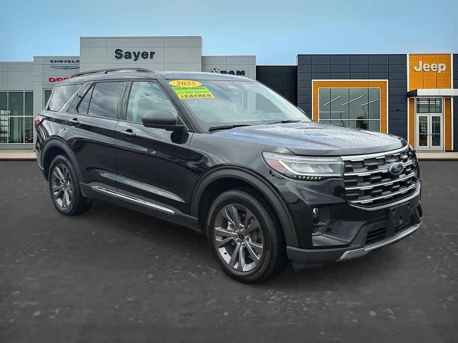 2025 FORD Explorer