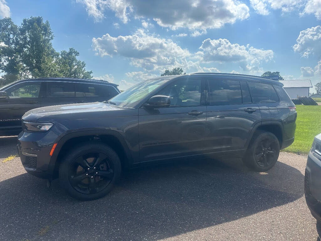 2022 JEEP Grand Cherokee