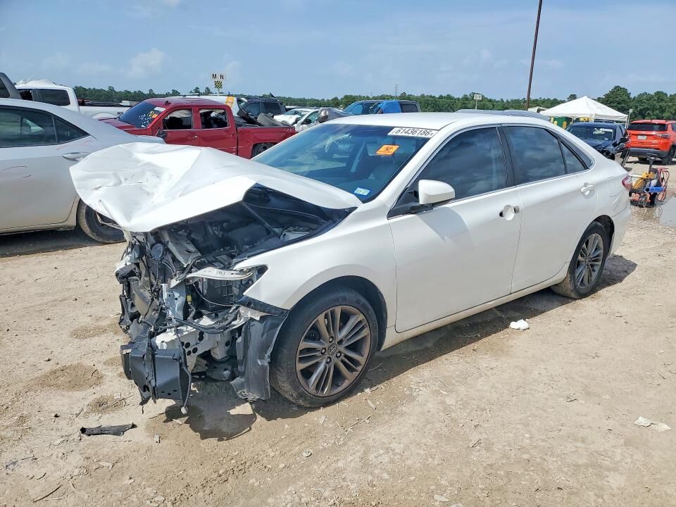2017 TOYOTA Camry