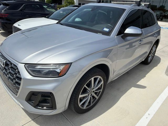 2022 AUDI SQ5