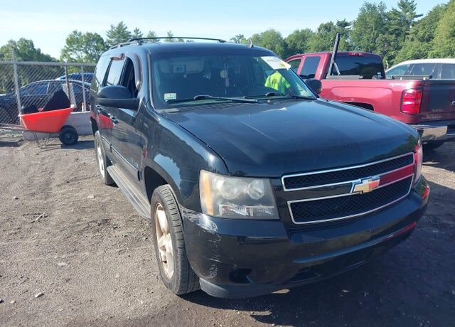 2011 CHEVROLET Tahoe