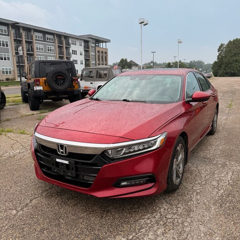 2018 HONDA Accord