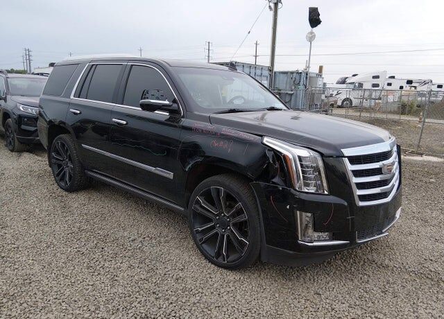 2015 CADILLAC Escalade