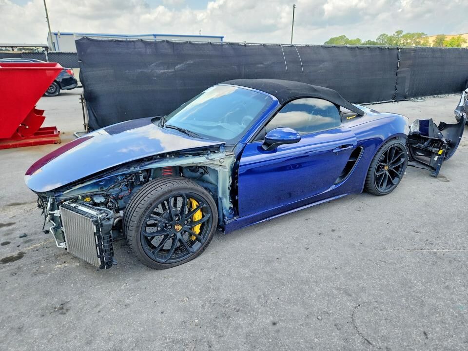 2021 PORSCHE 718